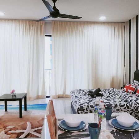 Peanut Butter Homestay - Trefoil Setia Alam Шах-Алам Экстерьер фото