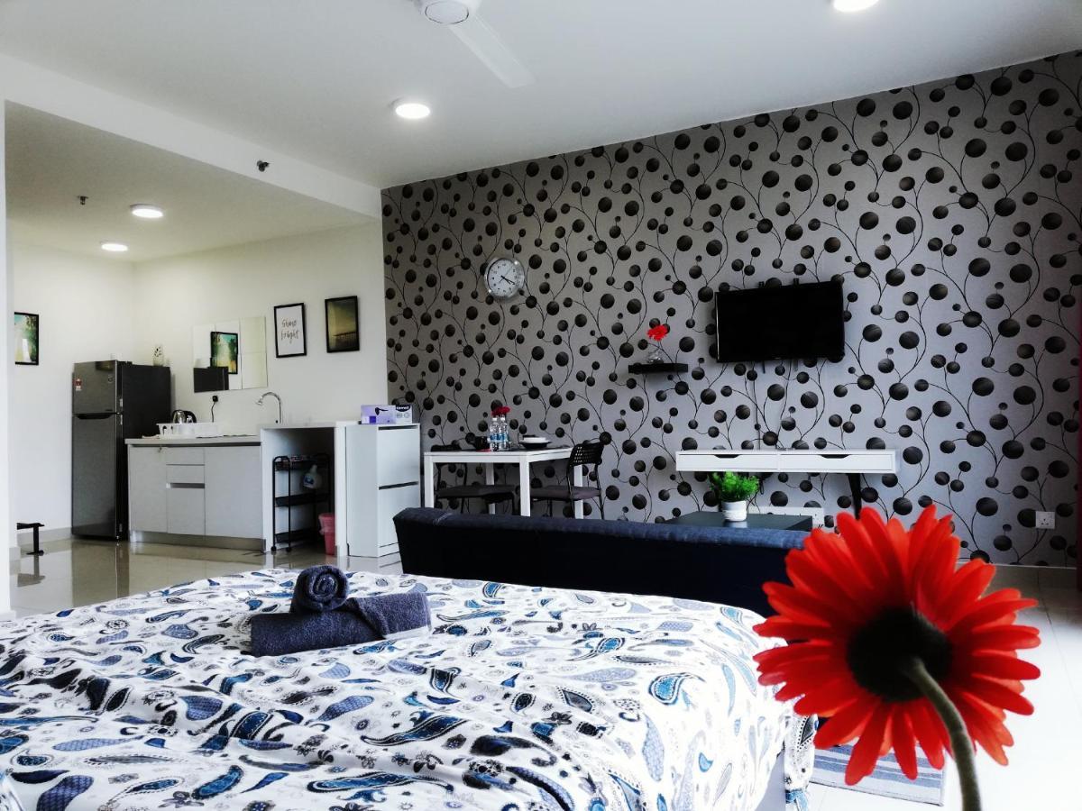 Peanut Butter Homestay - Trefoil Setia Alam Шах-Алам Экстерьер фото