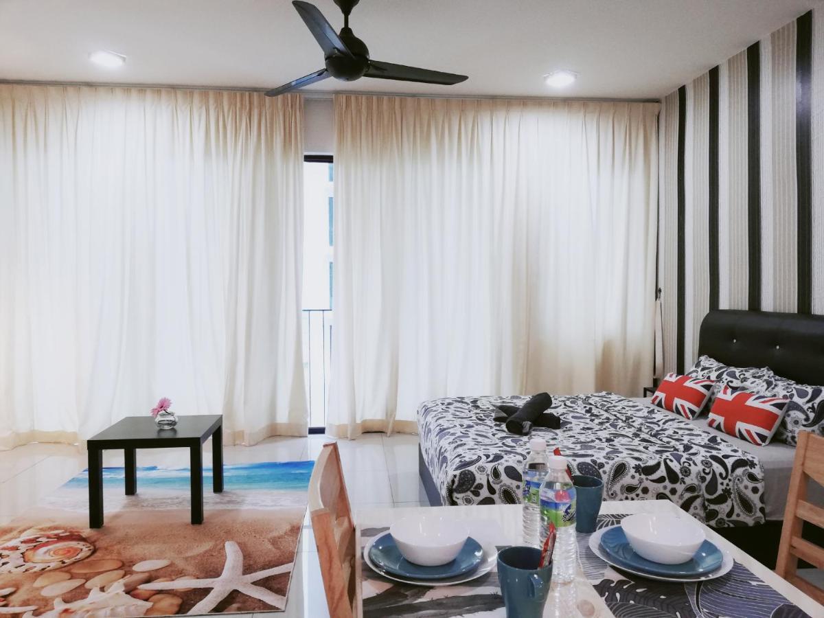Peanut Butter Homestay - Trefoil Setia Alam Шах-Алам Экстерьер фото